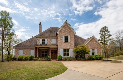 Oxford House | Spacious, serene retreat perfect for Oxford visits New listing!