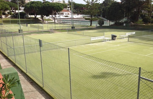 Vale do Lobo Apartment | Spacious South Facing Apartment With Sunny Terraces