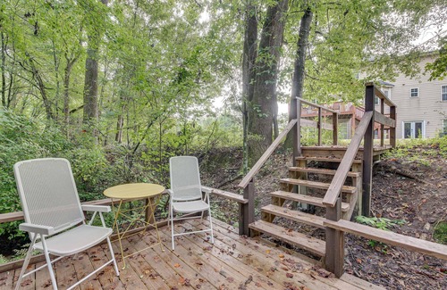 Stockbridge House | Spacious Stockbridge Vacation Rental w/Deck!