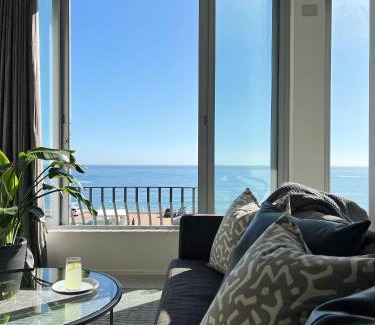 Clifton Apartment | Spacious Studio Apartment - Number 4702