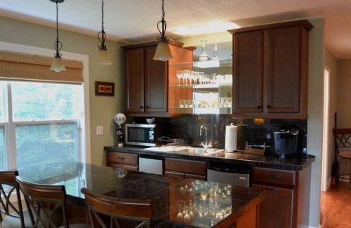 Weaverville Apartment | Spacious Studio with Private Entrance in a Large House, Nestled in the Trees.