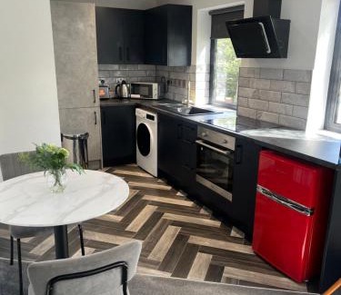 Peterborough Apartment | Spacious & Stylish Self Contained Studio Apartments