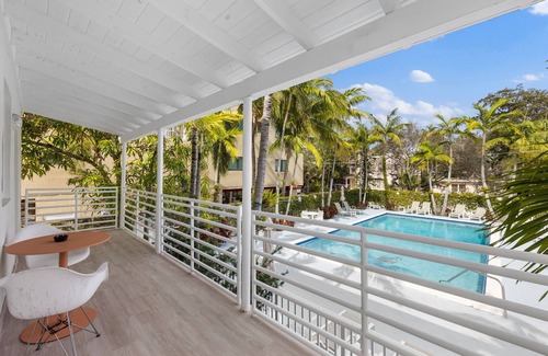 Northeast Miami Apartment | Spacious Suite at New Yorker Hotel - Pool, Free Parking, WiFi and Coffee!