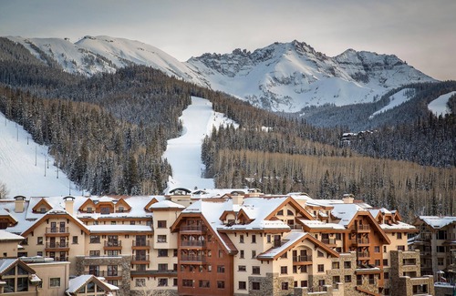 Mountain Village Resort | Spacious Suite w/Gas Fireplace, Private Balcony, and Soaking Tub