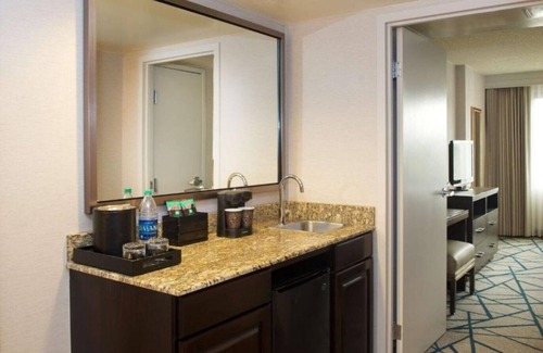 Greenway House | Spacious suites near Washington Square