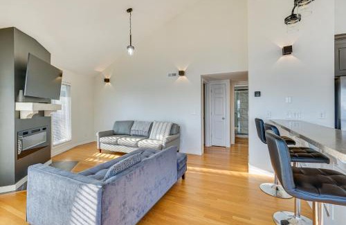 Sunrise Beach House | Spacious Sunrise Beach Getaway with Private Dock