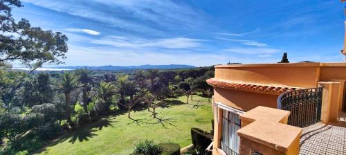 Valescure Apartment | Spacious T3 with balcony - beautiful sea view