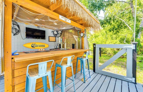 Tavares House | Spacious Tavares Home w/Private Outdoor Oasis!