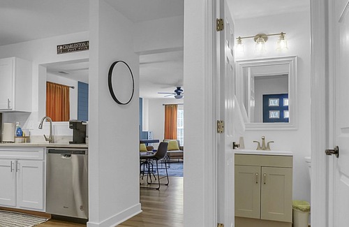 North Charleston House | Spacious townhome w/Gameroom in North Charleston, SC!
