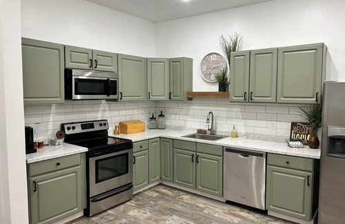 Mena House | Spacious townhome convenient to everything! Great rates! ⭐n