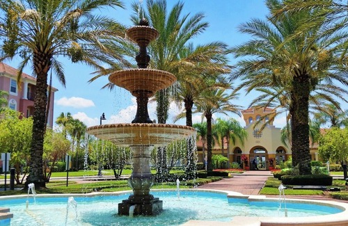 Florida Central Atlantic Coast Apartment | Spacious Townhome W/patio & Garage! Sleeps10