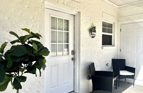 Auburn House | Spacious Townhome Walkable to Stadium & Town