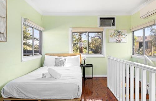 Marsfield House | Spacious Two-Bed Suite with Private Bath-Marsfield