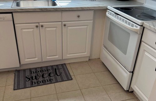 North End Condo | Spacious Two Bedroom Condo C