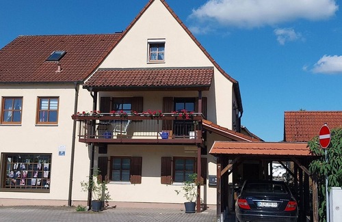 Kelheim Apartment | Spacious vacation apartment (70 sqm) with two bedrooms in a central location