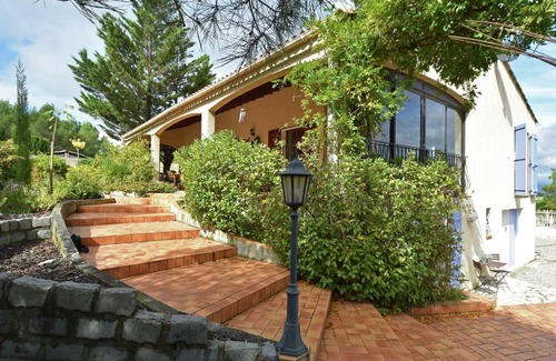 Montbrun-des-Corbieres Villa | Spacious Villa in Montbrun des Corbieres with Private Pool