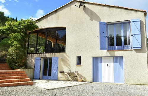 Montbrun-des-Corbieres Villa | Spacious Villa in Montbrun des Corbieres with Private Pool