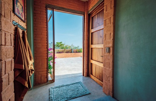 Puerto Angel Villa | Spacious villa with 7 bedrooms, 2 swimming pools, pool table & ocean views