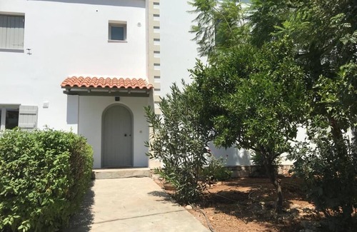 Plaka Villa | Spacious villa with private pool