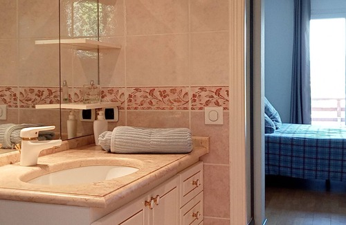 Poisy Villa | Spacious villa with pool 5 minutes from Annecy