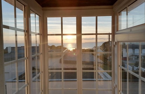 Saint-Nic House | Spacious villa with sea view, 200 m from the beach.