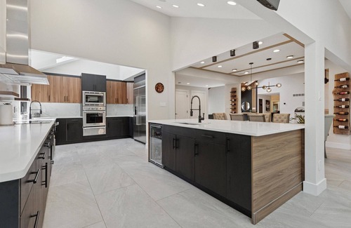 West Conshohocken House | Spacious Villanova Home – Ideal for Extended Stays & Gatherings