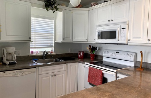 Nettles Island House | Spacious water view home in an active community!