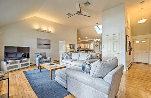 East Falmouth House | Spacious Waterfront Falmouth Home on Jenkins Pond!