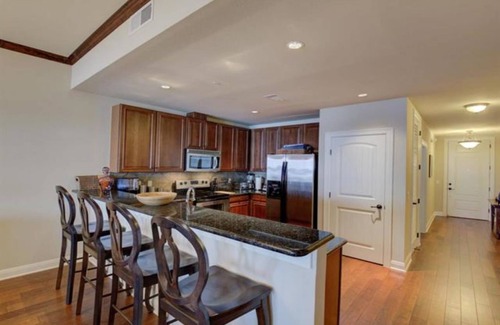 Horseshoe Bay Condo | Spacious Waters Resort 3/2 Condo with Views of Lake LBJn