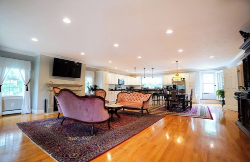 Buzzards Bay House | Spacious Waterview Home - Spa, Pool Table & Fireplaces – for Families & Reunion