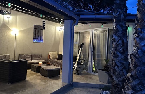 Vidauban House | Spacious, welcoming house with swimming pool.