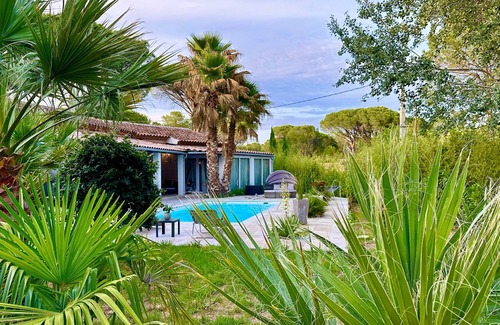 Vidauban House | Spacious, welcoming house with swimming pool.