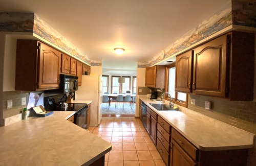 Ocean Pines House | Spacious, well maintained, 4br 3bath home overlooking Golf Course.