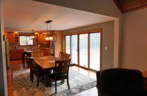 Johnsburg House | Spacious yet cozy house close to Gore Mountainnn