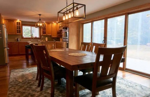 Johnsburg House | Spacious yet cozy house close to Gore Mountainnn