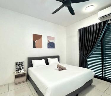 Central Seberang Perai House | SpaciousFun4BR Home 9Pax 3Bath Snooker ALMA