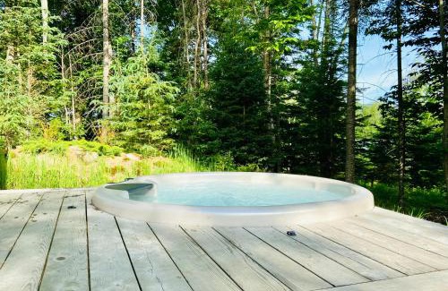Lac Superieur Village Ski Chalet | Spahaus 7 Luxury Scandi Chalet, Hot Tub, EV Chrg