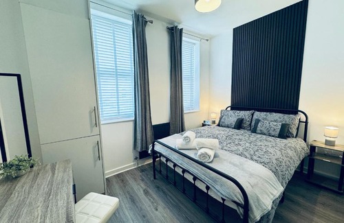 Whitley Bay Apartment | Spanish City View 1, Stylish Sea Front Apartment Free Onsite Parking