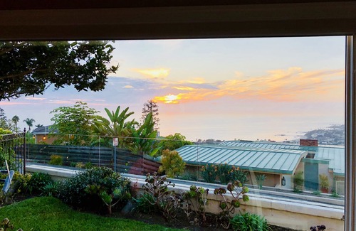 Laguna Beach Cottage | Spanish Cottage Near The Beach With Mesmerizing Views
