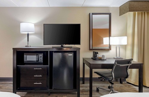 Kimball Hotel | Spark by Hilton Kimball