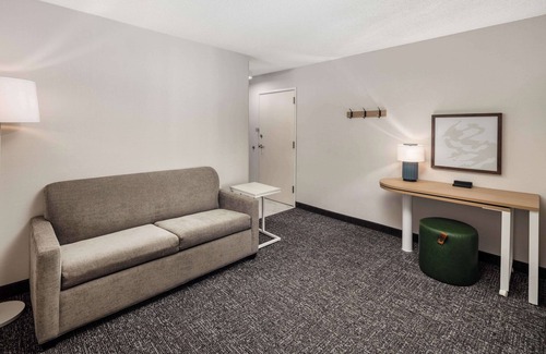 Salt Lake City Hotel | Spark by Hilton Salt Lake City Airport