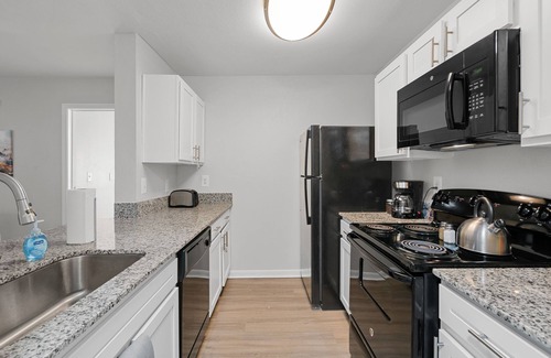 Pleasant Valley House | Sparkling 3BR 3BA Home I Free Hot Tub, Pool, Wi-Fi