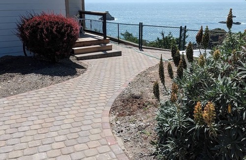 Brookings Apartment | Sparkling Clean, Private & Quiet! Amazing Ocean Views [5]