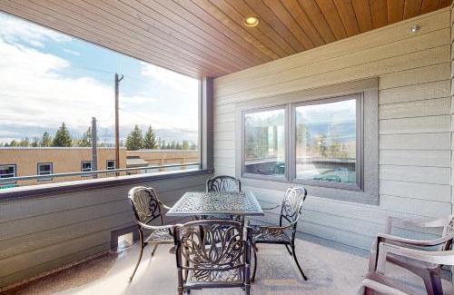 Columbia Falls Apartment | Sparkling Glacier - Suite 202