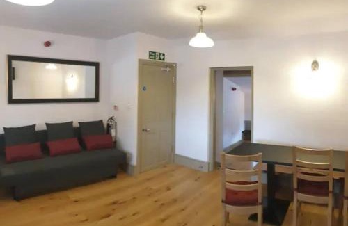 Burnley Hotel | Sparks - Turnbridge Guest House