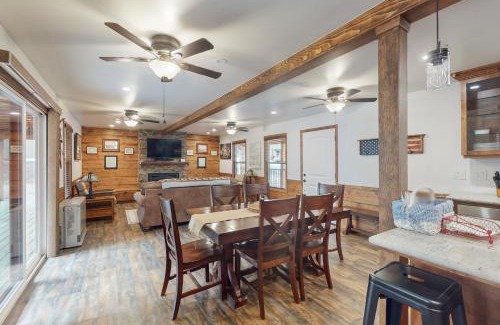 Shaver Lake House | Sparrow Cabin