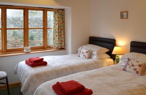Morvah House | Sparrows