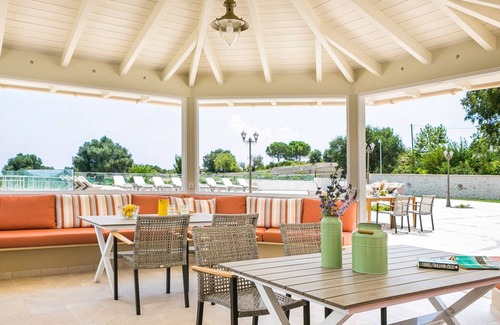 Spartia Villa | Spartia Wine Estate - Eight Bedroom Villa, Sleeps 18
