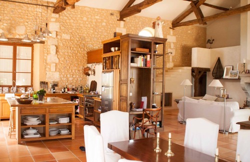 Bouteilles-Saint-Sebastien Villa | Spectacular Views - Private Dordogne Villa with Pool