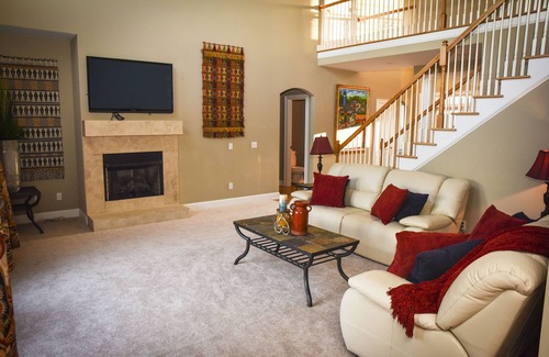 Graysville House | Special Low Rates!!! Golfers' Paradise: Lg Term Corp. Rental on Golf Course